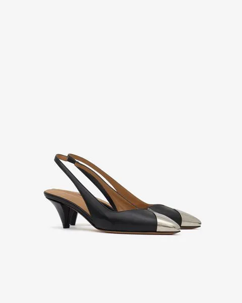 Elina Pumps