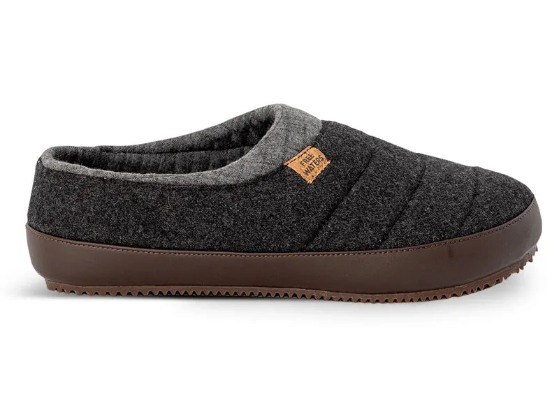 Freewaters Jeffrey Quilted - Mens Slipper